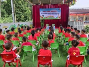 CÁC BÉ TRƯỜNG MẦM NON HỌA MI HÁO HỨC VỚI HOẠT ĐỘNG GIÁO DỤC: “TUYÊN TRUYỀN PHỔ BIẾN GIÁO DỤC PHÁP LUẬT  AN TOÀN GIAO THÔNG